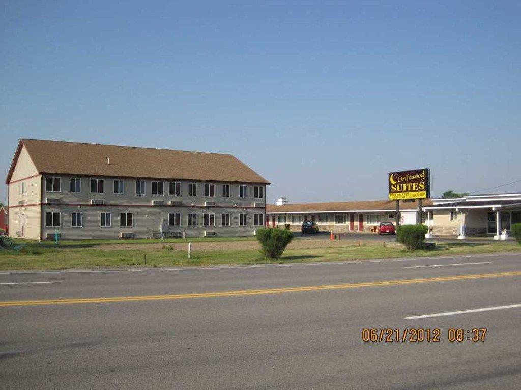 Driftwood Motel Niagara Falls Eksteriør billede